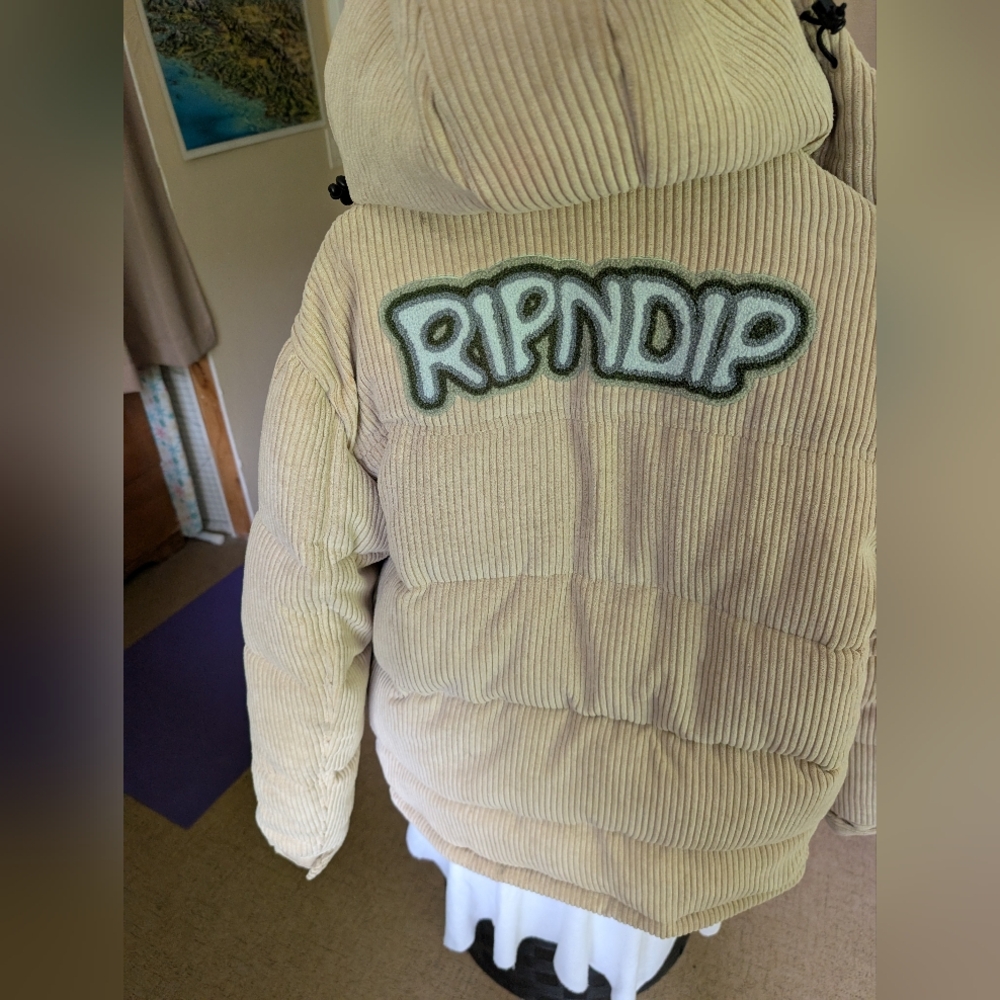 NWOT-Unisex RipNDip Puffer Jacket - Picture 7 of 16